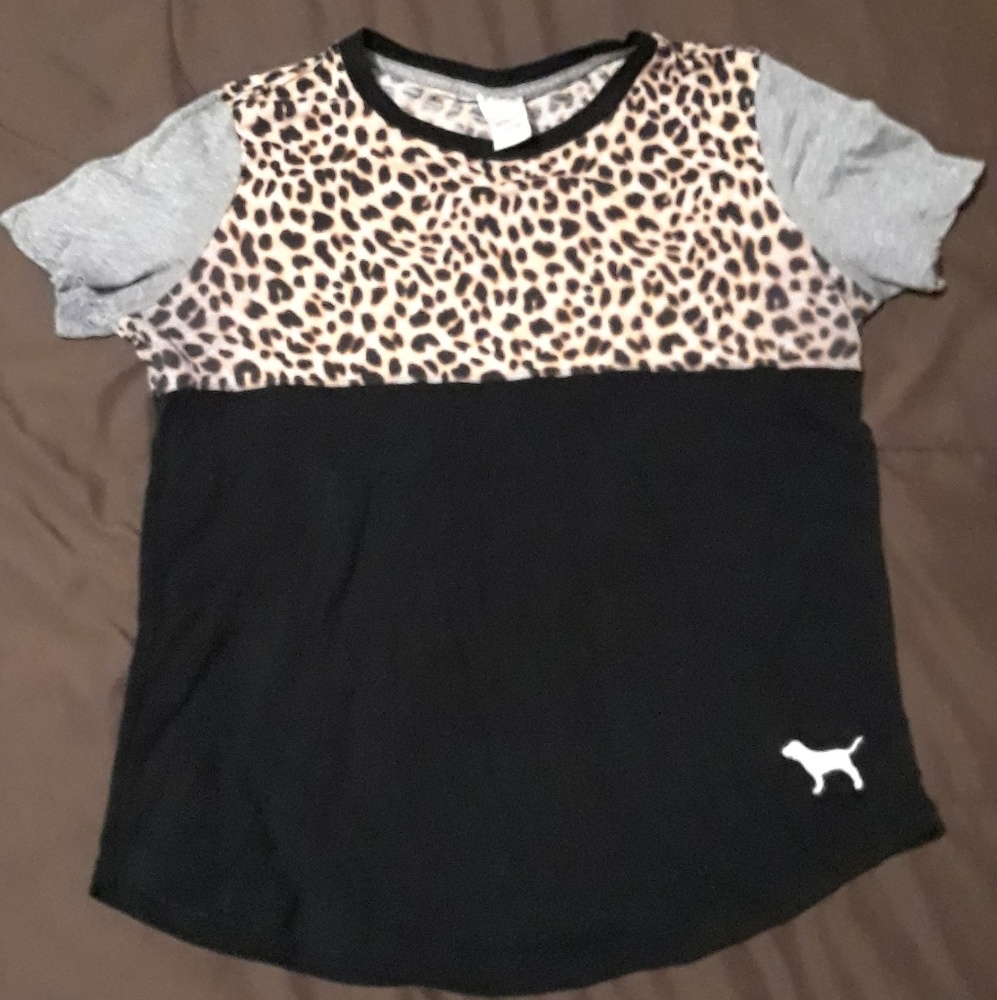 Victoria secret PINK  t-shirt